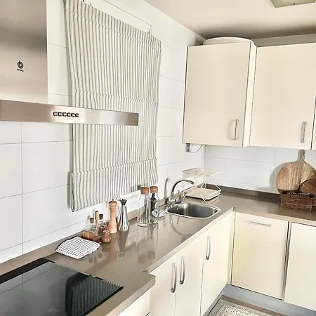 Playa San Lorenzo Parking Incluido شقة